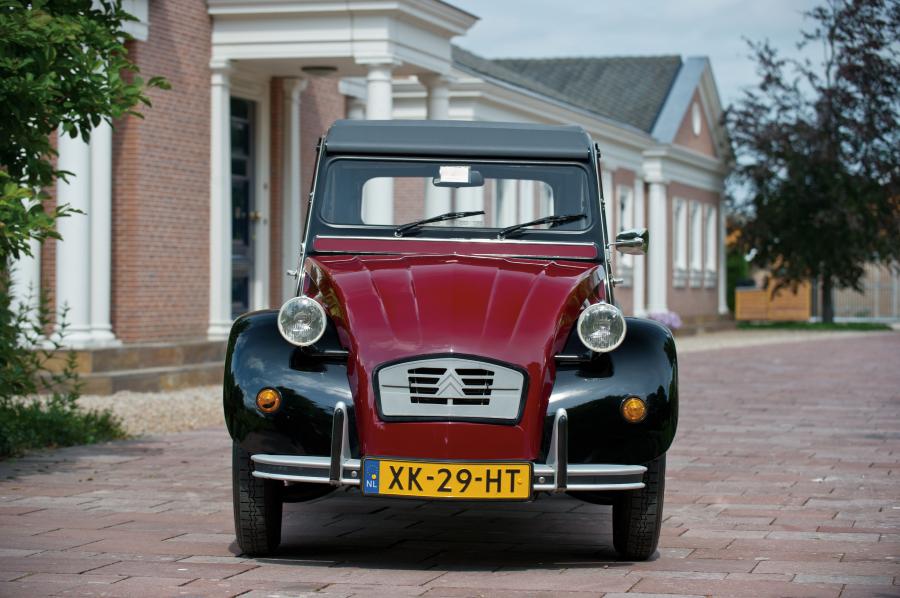  Citroen 2CV6 Charleston 1991 года  (фото 3 из 8)